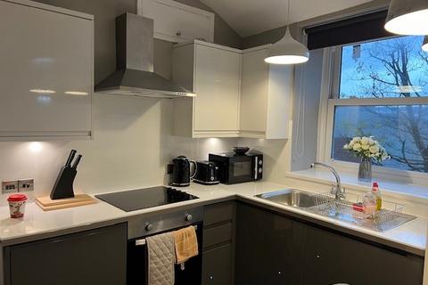 Studio to rent, Windsor Street