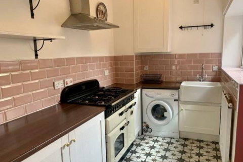 3 bedroom terraced house to rent - Nottingham NG3
