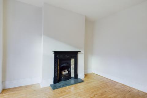3 bedroom terraced house to rent, Tylney Road, Norfolk Park, Sheffield, S2