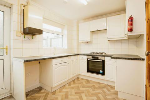 2 bedroom semi-detached house to rent - Cardiff CF23