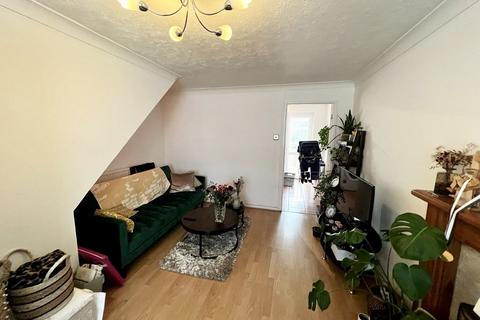 2 bedroom terraced house to rent - Caerdydd CF23