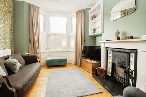 4 bedroom terraced house to rent - Caerdydd CF24