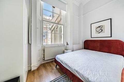 Studio to rent, Bayswater, London W2