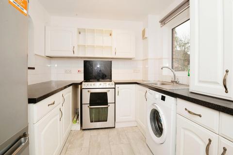 2 bedroom end of terrace house to rent - Cardiff CF23