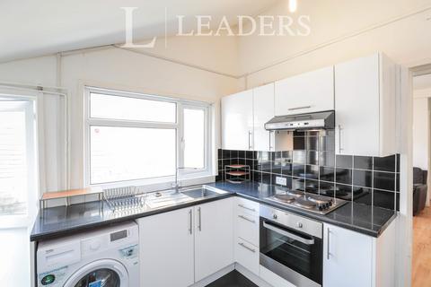 1 bedroom in a house share to rent, Norman Road, Southsea