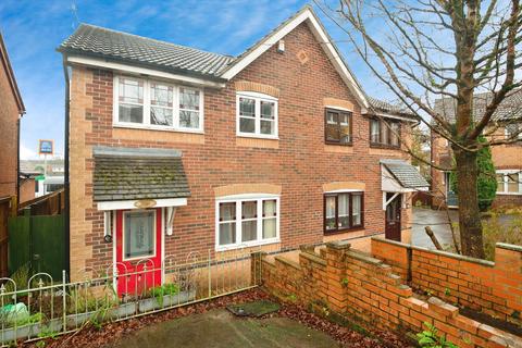 3 bedroom semi-detached house to rent, Lovage Close, Pontprennau, Cardiff