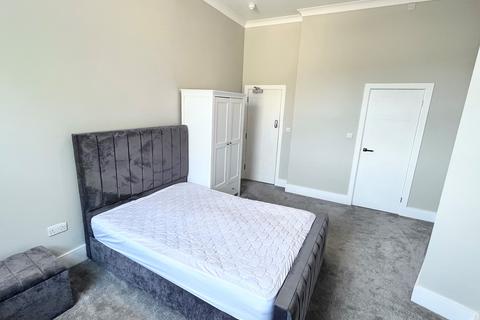 1 bedroom in a house share to rent, Langsett Road, Sheffield