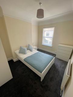 1 bedroom in a house share to rent - Liverpool L4