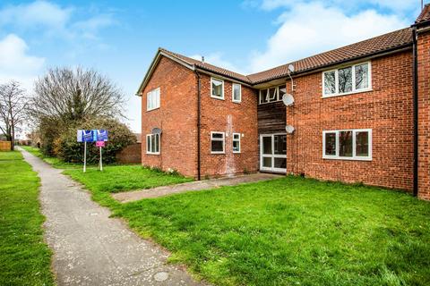 Studio to rent, Meadow Close, Trimley St. Martin