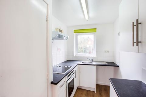 Studio to rent, Meadow Close, Trimley St. Martin