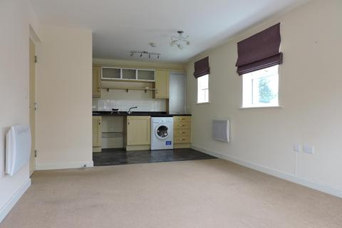 2 bedroom apartment to rent, Temeraire House, Oysell Gardens