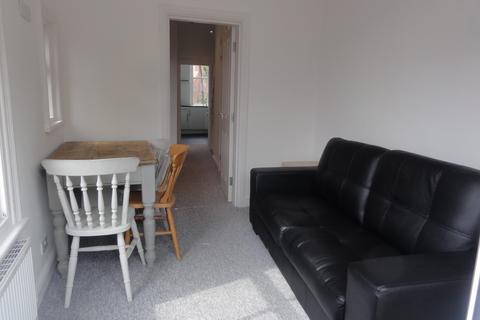 3 bedroom apartment to rent, Ecclesall Road, Sheffield