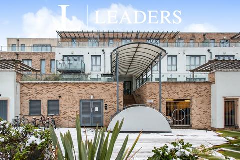 Pepys Court, CB4