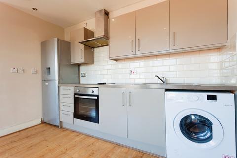 1 bedroom flat to rent, Lea Bridge Road, Leyton, London, E10