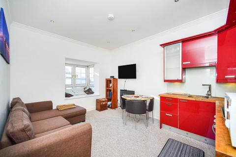 2 bedroom apartment to rent, The Octagon, Brighton Marina, BN2