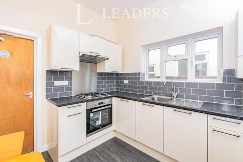 4 bedroom terraced house to rent - Napier Road, Southsea