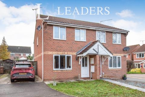 3 bedroom semi-detached house to rent, Rowan Drive, Bury St Edmunds, IP32