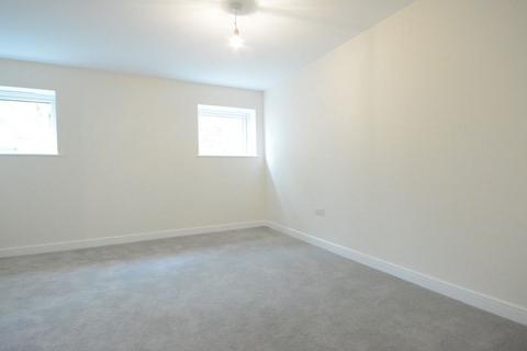 2 bedroom apartment to rent, Fleming Place, The Quarters, RG12