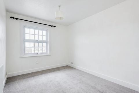 1 bedroom flat to rent, White Hart Walk, Faringdon, Oxfordshire, SN7