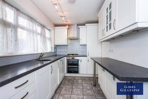 2 bedroom apartment to rent, Cornwall Road, Uxbridge, Middlesex, UB8 1BE