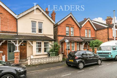 3 bedroom semi-detached house to rent, Town Centre, Guildford