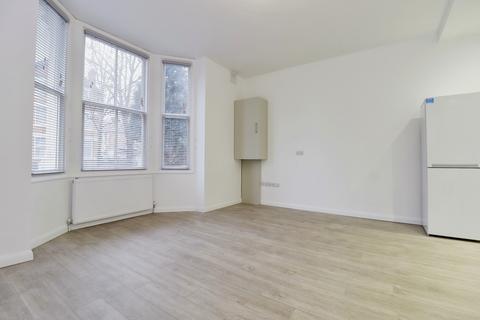 2 bedroom flat to rent - Leicester LE3