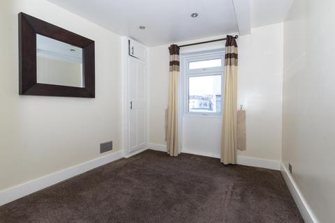 2 bedroom flat to rent, Cavendish Place, Brighton BN1 2HR