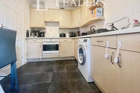 2 bedroom apartment to rent, Ben Sainty Court, Witham, CM8.