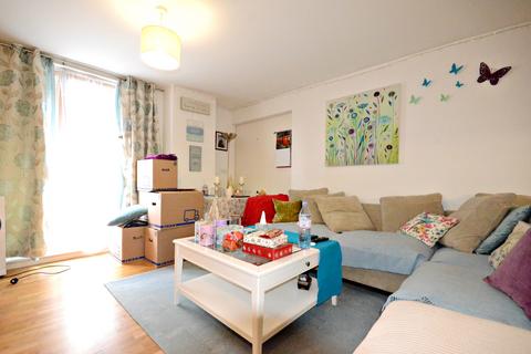 1 bedroom apartment to rent, Halcyon , Reading