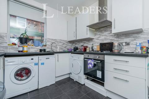 4 bedroom terraced house to rent, Brailsford Road, Fallowfiled, Manchester, M14