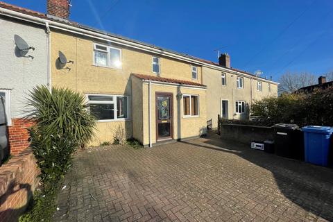 4 bedroom terraced house to rent, Lound Road, Norwich