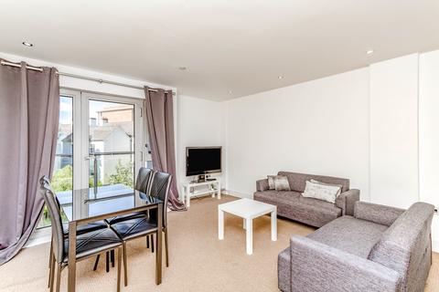 3 bedroom apartment to rent, North West, Talbot Street, NG1