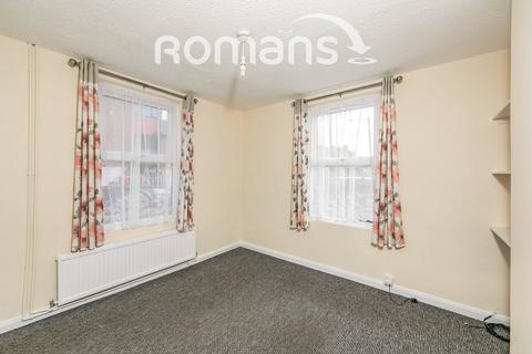 2 bedroom terraced house to rent, Sidmouth Street, Sidmouth Street, Reading, RG1