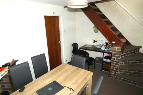 3 bedroom terraced house to rent - Stoke-on-Trent ST4