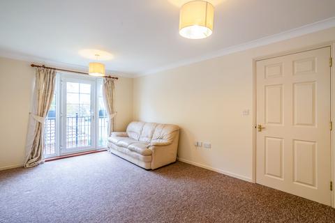 2 bedroom apartment to rent, Bewick Gardens, Chichester PO19