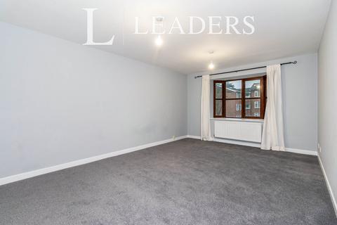 1 bedroom apartment to rent, Grange Road, Sutton