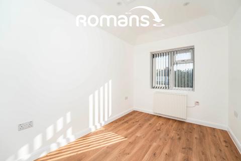 5 bedroom house share to rent - Hayes UB3