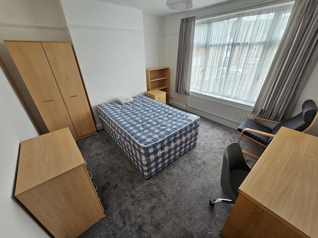 Dalehouse Lane, Kenilworth, CV8 4 bed house share to rent £425 pcm (£