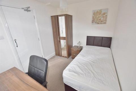 1 bedroom in a house share to rent, Dunmow Road, Bishops Stortford, CM23