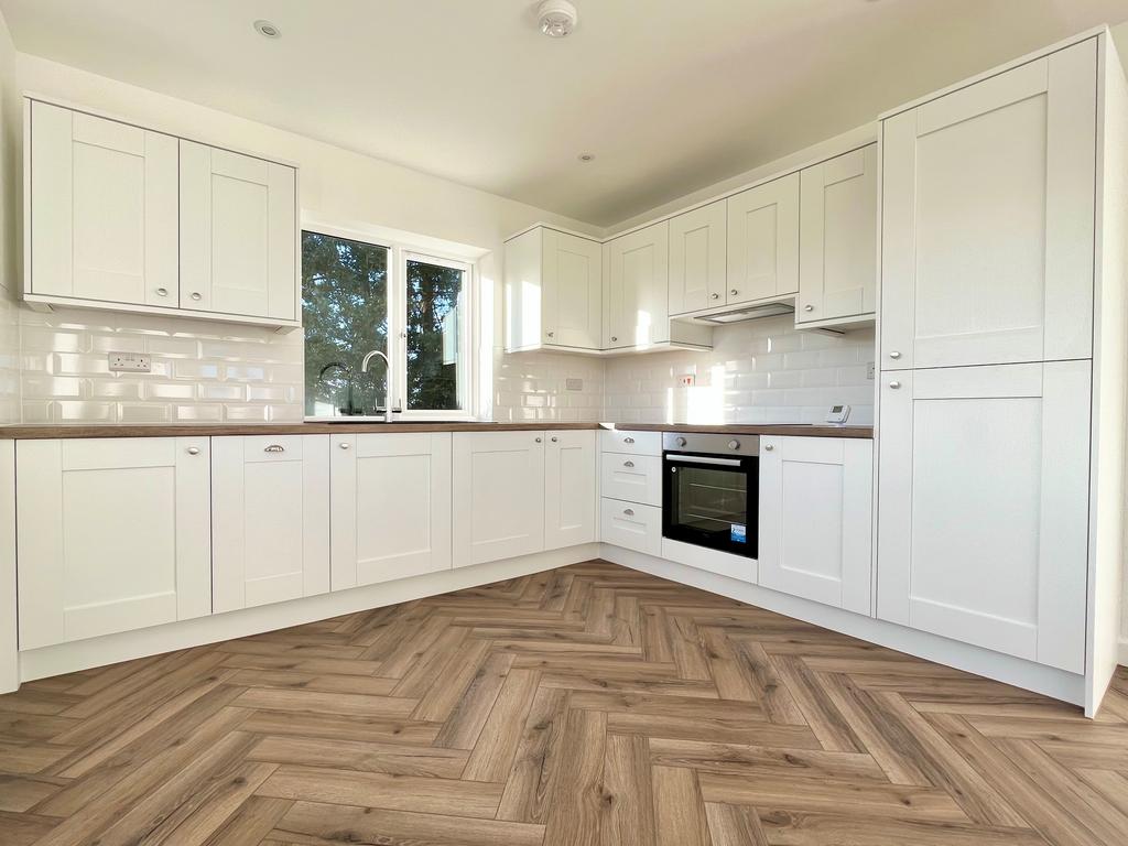 East Waterside, Upton Marina, UptonuponSevern, WR8 2 bed apartment to