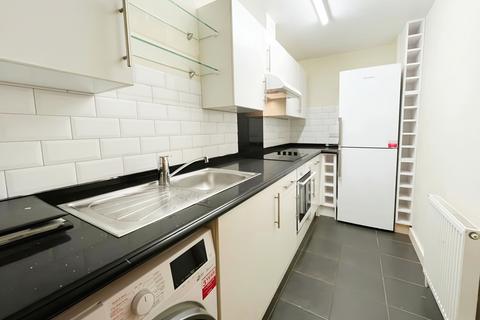 1 bedroom apartment to rent, Wilbury Villas, Hove