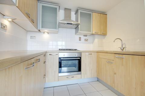 2 bedroom flat to rent, Ammonite House, Stratford. E15