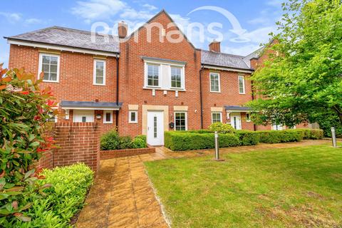 3 bedroom townhouse to rent, Chilbolton Avenue, Winchester