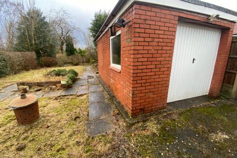 2 Coniston Close, Chadderton, Oldham, OL9 9JQ