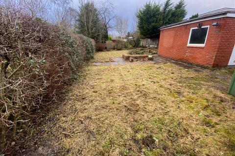 2 Coniston Close, Chadderton, Oldham, OL9 9JQ