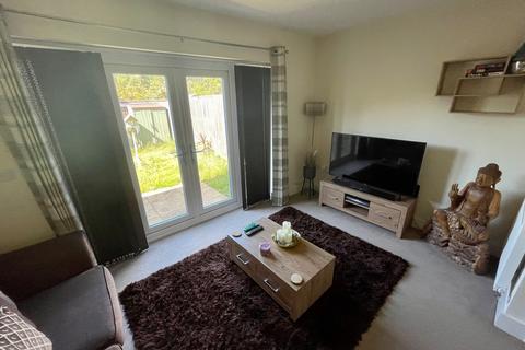 2 bedroom townhouse to rent, Arnfield Drive, Hilton