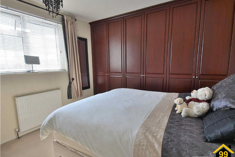 undefined, GraceWay, Stevenage, Hertfordshire, SG1