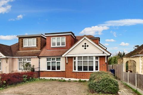 13 Brookmans Avenue, Grays, RM16 2LW