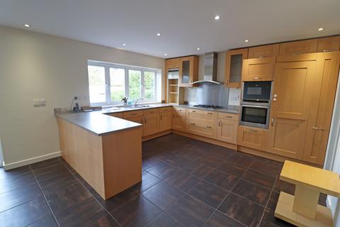 13 Brookmans Avenue, Grays, RM16 2LW