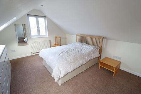 13 Brookmans Avenue, Grays, RM16 2LW